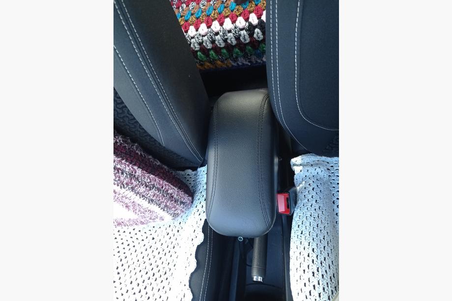 Citroen C-3 2009–2016 Accoudoir (avec adaptateur en plastique pour porte-gobelet) Photo 12