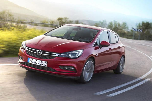Cinq portes à hayon Opel Astra K
