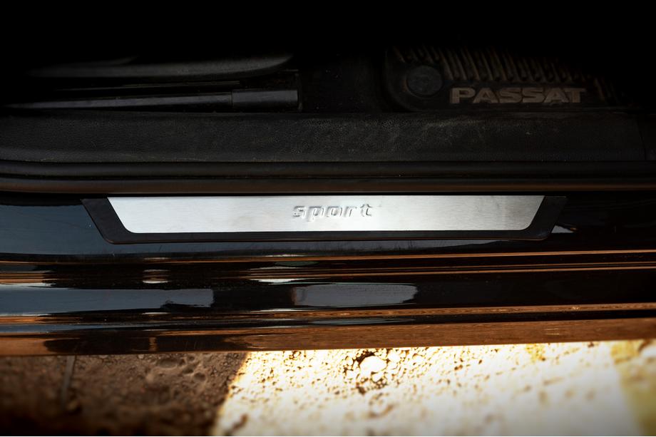 Volkswagen Passat B7 2012-2015 Seuils de porte Flexill (4pcs) Exclusive Photo 5