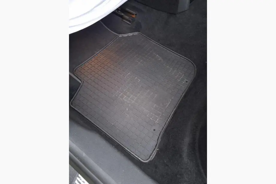Skoda Superb 2009-2015 Tapis en caoutchouc (4 pcs, Polytep) Photo 5