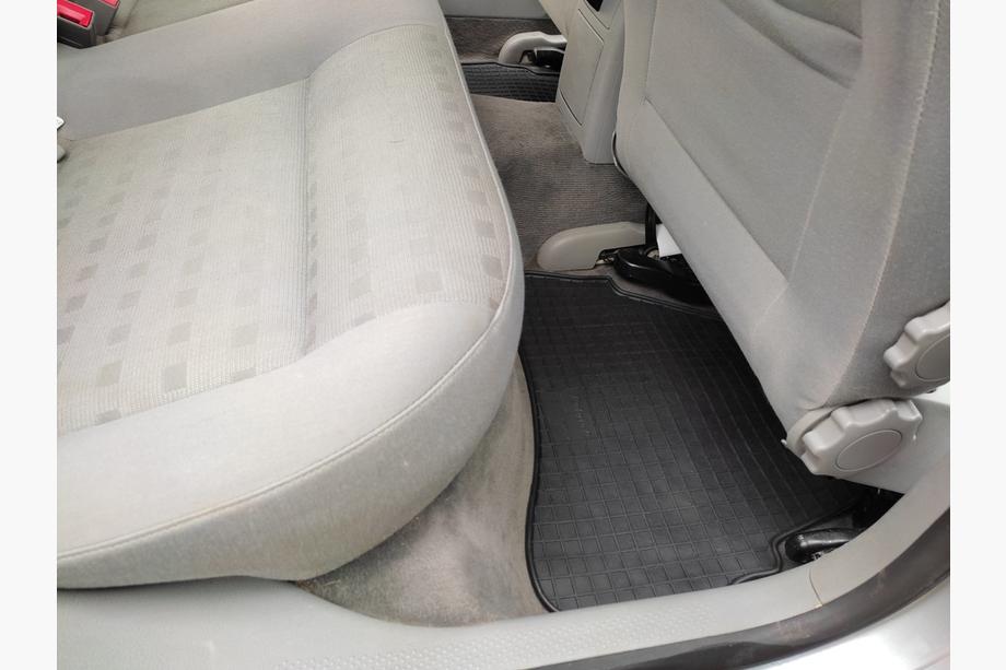 Volkswagen Passat B5 1997-2005 Tapis en caoutchouc (4 pcs, Polytep) Photo 6