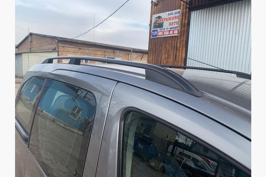 Peugeot Partner Tepee 2008-2018 Barres de toit Skyport (noires) Photo 5