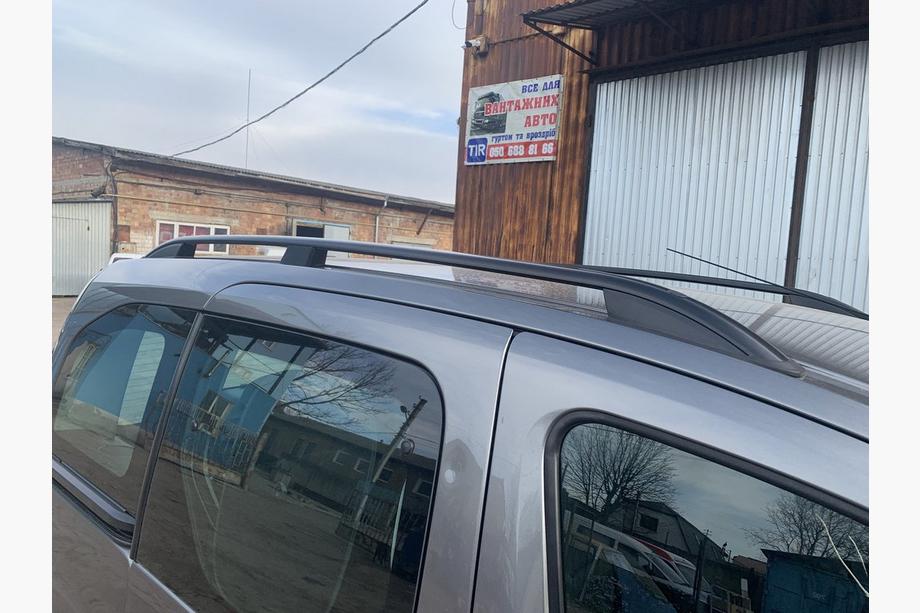 Peugeot Partner Tepee 2008-2018 Barres de toit Skyport (noires) Photo 9