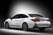 Étendard de la berline Toyota Avalon 2018 au millésime de l’année photo 2