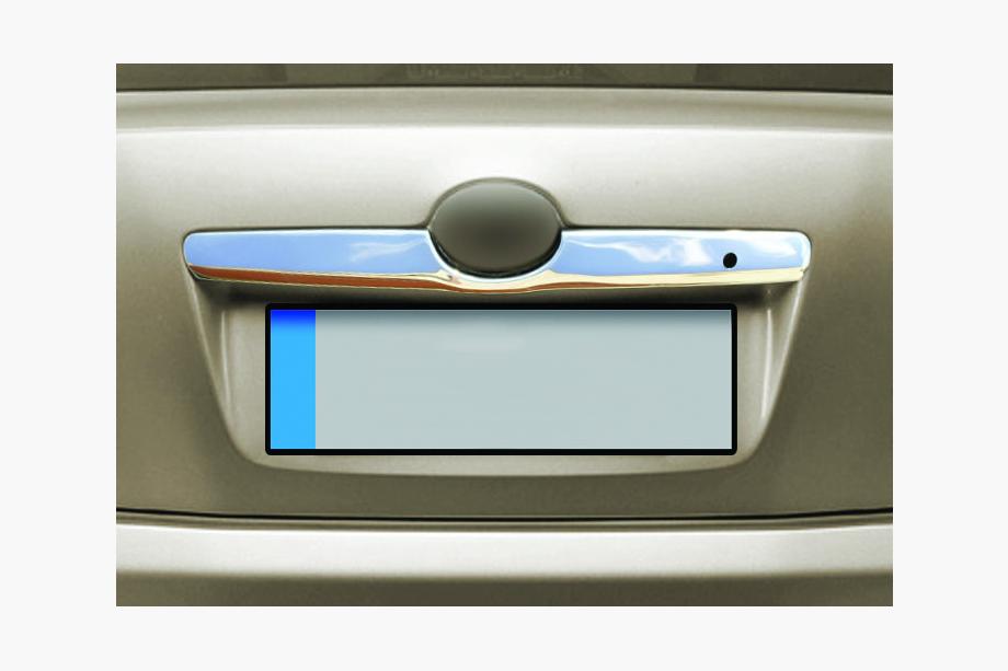 Toyota Camry 2006-2011 Baguette chromée au-dessus de la plaque d'immatriculation (inox) Photo 1