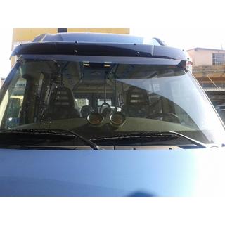 Casquette pare-brise V1 (noir brillant, 5mm) Iveco Daily 2006-2014 photo 2