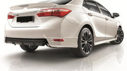 Toyota Corolla 2013-2019 Coins de pare-chocs avant et arrière (apprêtés pour peinture) photo 3