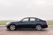 La berline de Infiniti Q70 photo 4