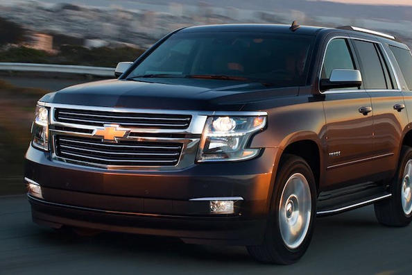 Mis à jour le suv Chevrolet Tahoe