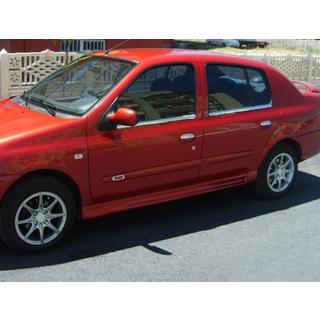 Bas de caisse (apprêtés pour peinture) Renault Symbol 2008-2013 photo 2