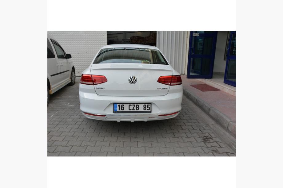 Volkswagen Passat B8 2015-2023 Diffuseur arrière (apprêté pour peinture) Photo 1