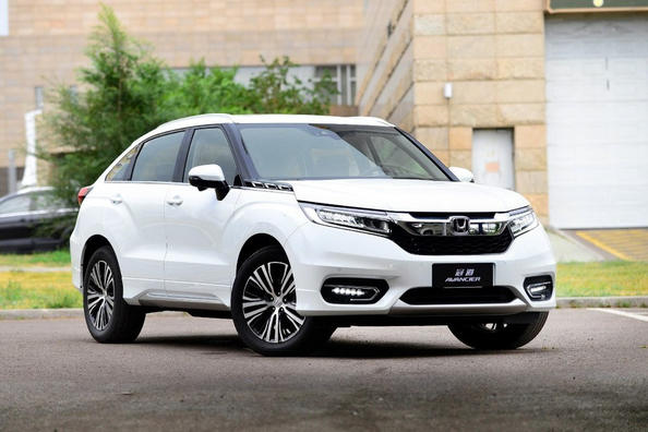 Présentation crossover Honda Avancier année de modèle 2017