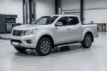 Nissan Navara/NP300 2016- Marchepieds latéraux Fullmond (2 pcs, aluminium) photo 1