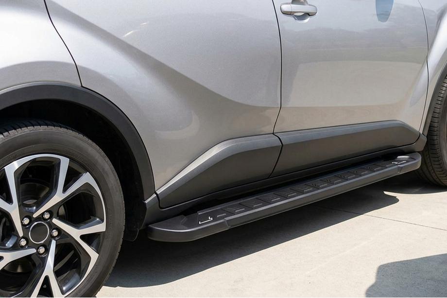 Toyota C-HR 2016-2023 Marchepieds Latéraux RedLine Black (2 pcs, Aluminium) Image