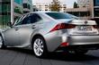 Mis à jour berline Lexus IS photo 6