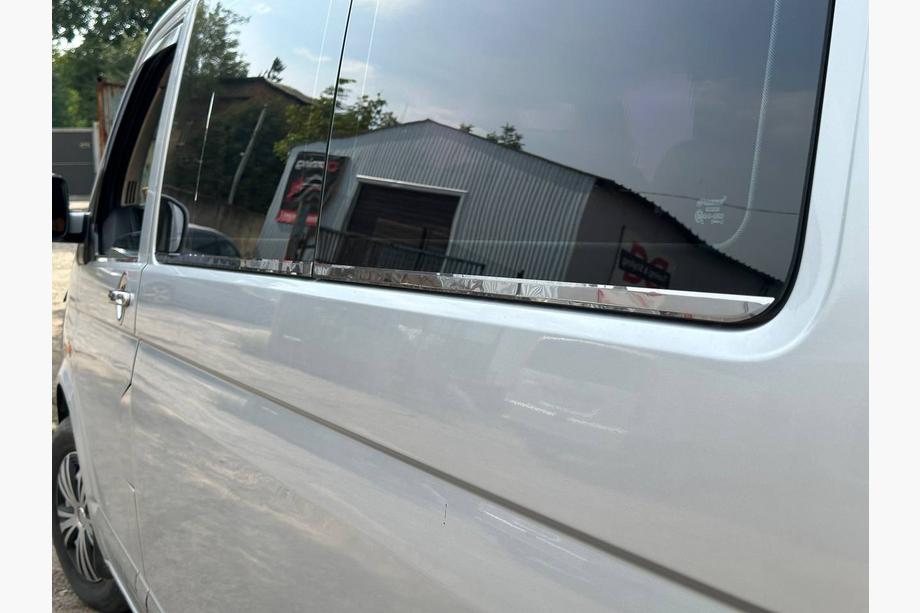 Volkswagen T5 Caravelle 2004-2010 Baguettes inférieures de vitres (6 pièces, inox) Empattement Long Photo 5