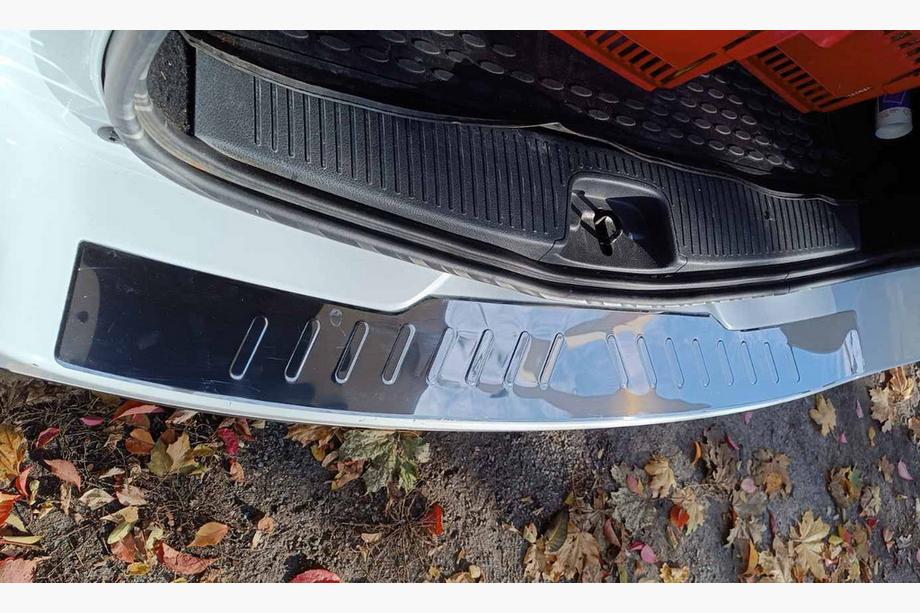 Dacia Logan MCV 2013-2020 Protection de Pare-chocs Arrière Carmos Inox Image