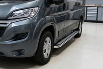 Peugeot Boxer 2006-2025 Marchepieds Latéraux Maydos V2 (2 pcs, Aluminium & Inox) Empattement Court photo 1