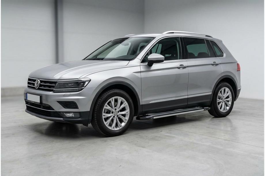 Volkswagen Tiguan 2016-2023 Marchepieds Latéraux Rainbow (2 pcs, Aluminium) Image