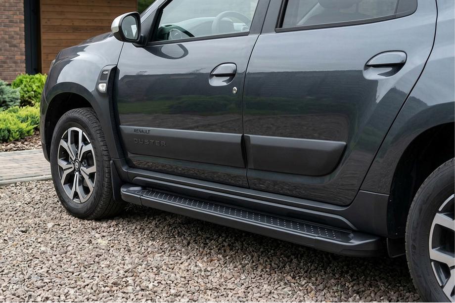 Renault Duster 2018-2024 Marchepieds Latéraux Allmond Black (2 pcs, Aluminium) Image