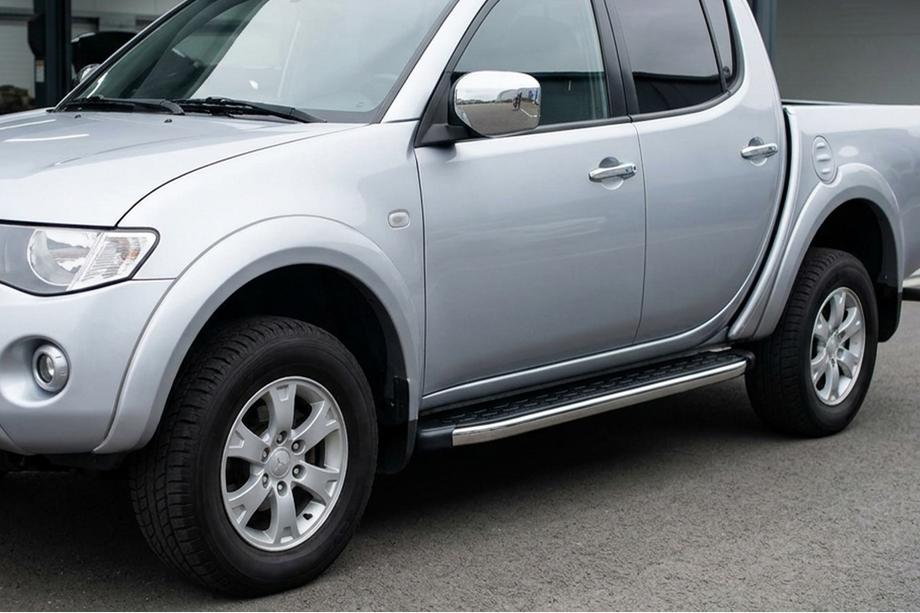 Fiat Fullback 2016- Marchepieds Latéraux BlackLine (2 pcs, Aluminium) Image