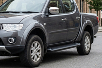Fiat Fullback 2016- Marchepieds Latéraux Allmond Black (2 pcs, Aluminium) photo 1