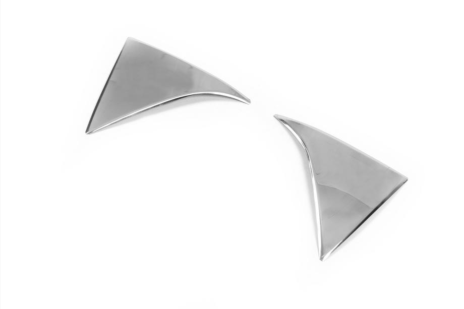 Kia Sportage 2015-2021 Cache triangulaire pour porte arrière (inox) Photo 3