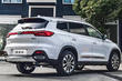 Sept places crossover Chery Tiggo 8 photo 2