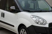 Fiat Doblo II 2010-2022 Coques de Rétroviseurs Chrome Noir (2 pcs, plastique) photo 1