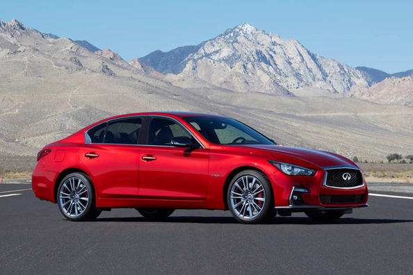 La prime berline Infiniti Q50