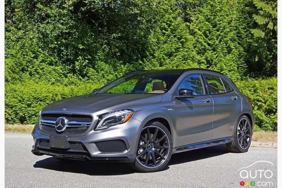 Mercedes GLA X156 2014-2019 Kit Carrosserie Complet AMG Image