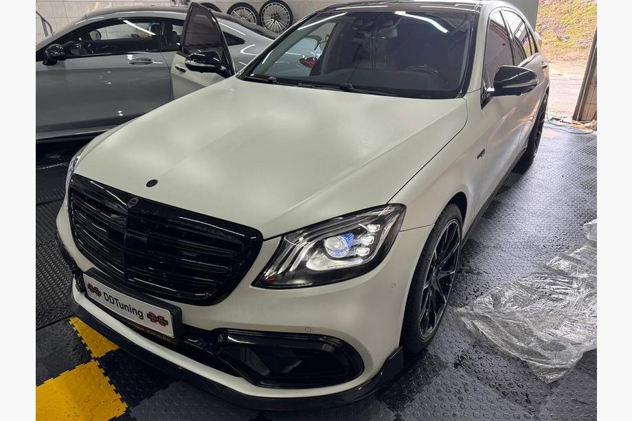 Mercedes S-class W222 2013-2022 Kit carrosserie S63 AMG (restylage 2018) Image