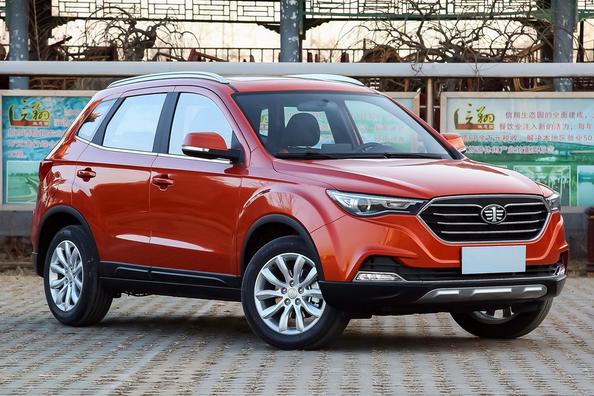 Examen de croisement FAW Besturn X40