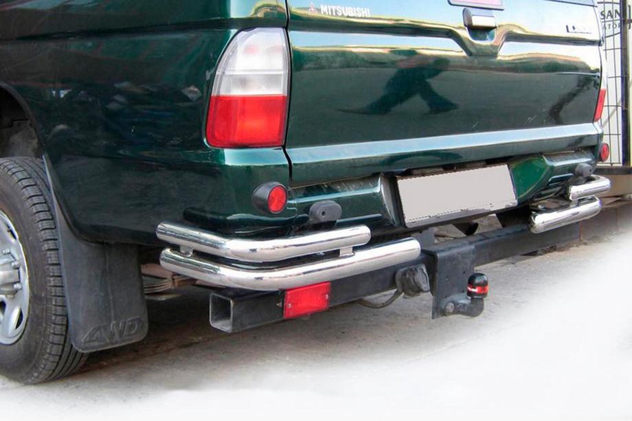 Mitsubishi L200 1996-2006 Barres d'angle arrière AK003-Double (2 pcs, inox) Photo 1