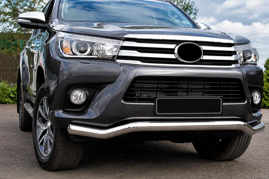 Toyota Hilux 2015- Pare-buffle Avant ST007 (Inox) Image