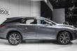Présentation allongée du modèle crossover Lexus RX 350L photo 8