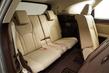 Présentation allongée du modèle crossover Lexus RX 350L photo 6
