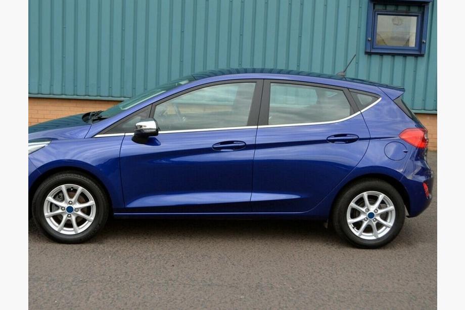 Ford Fiesta 2017- Baguettes inférieures de vitres inox (8 pcs) Image