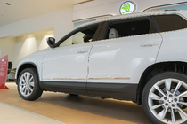Skoda Karoq 2018- Moulures de Portes Acier Inoxydable photo 1