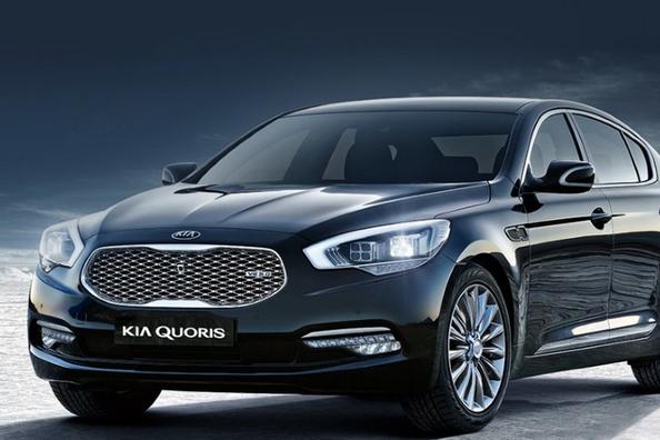 Examen de l’exécutif de la berline Kia Quoris