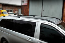 Mercedes Vito/V-class W447 2014- Barres de toit noires CAN Design Original (Pieds metalliques) photo 3