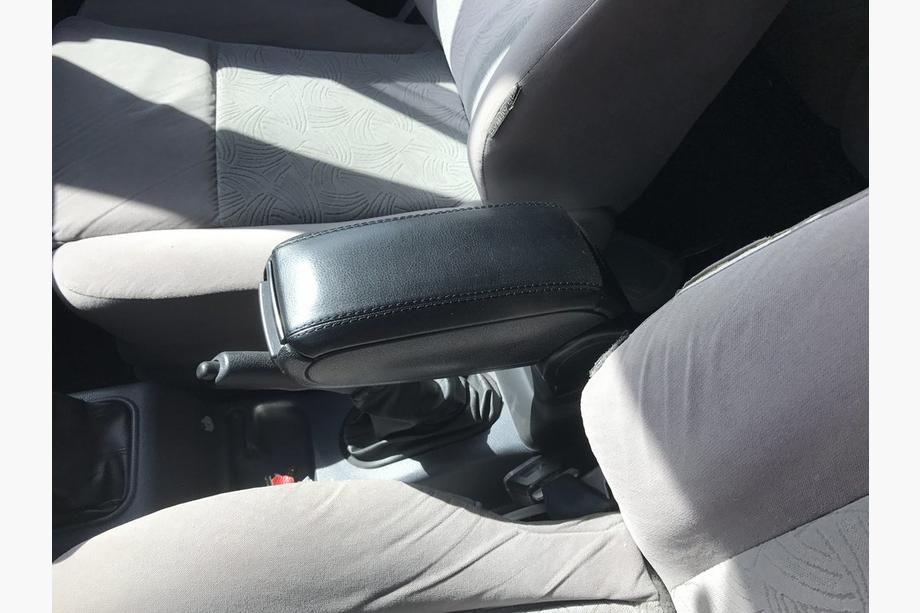 Ford Connect 2002–2006 Accoudoir Photo 2