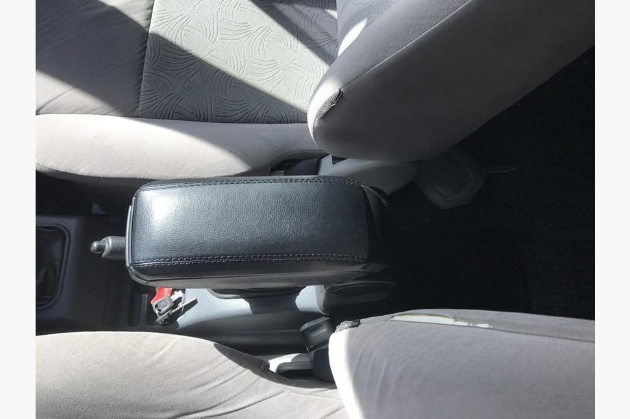 Ford Connect 2006–2009 Accoudoir Photo 3