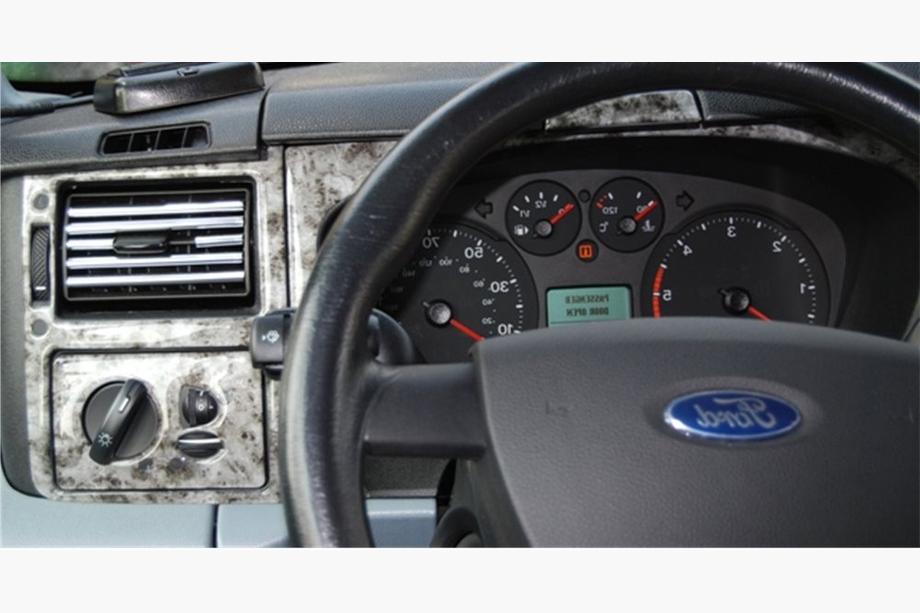 Ford Transit 2000–2014 Caches de tableau de bord (2006↗) Photo 12