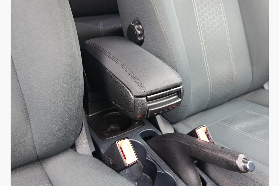 Ford Fiesta 2008-2017 Accoudoir Image