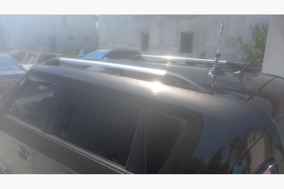 Kia Soul I 2008-2013 Barres de toit chrome (pieds en plastique, fixation adhesif) Image