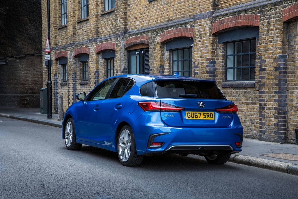 Berline hybride Lexus CT 200h
