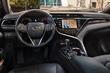 Le deuxième examen de la Toyota Camry année de modèle 2018 photo 3