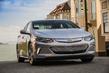 Examen hybride de la berline Chevrolet Volt de deuxième génération photo 1