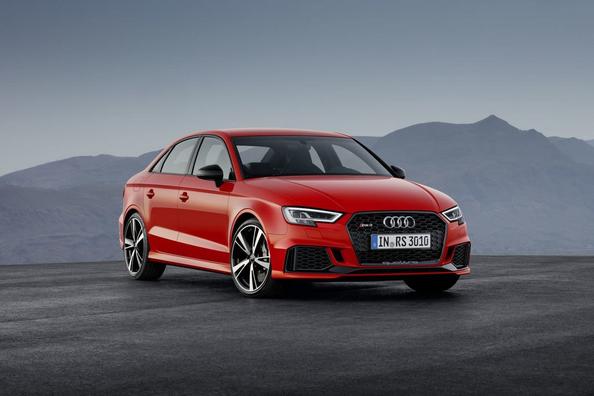 Berline sportive de l’Audi RS3